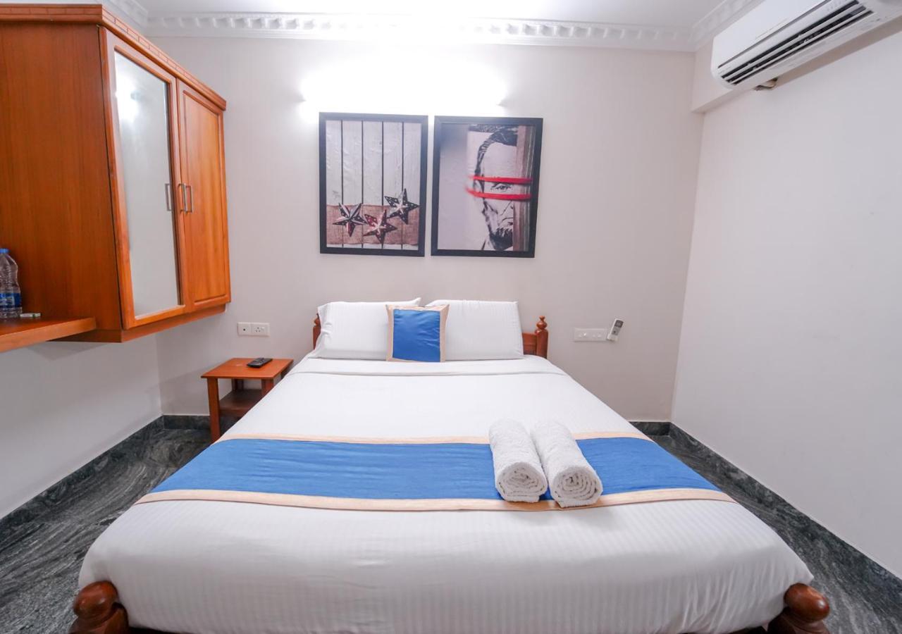 Luxe Vue - Premium Hotell Thiruvananthapuram Eksteriør bilde