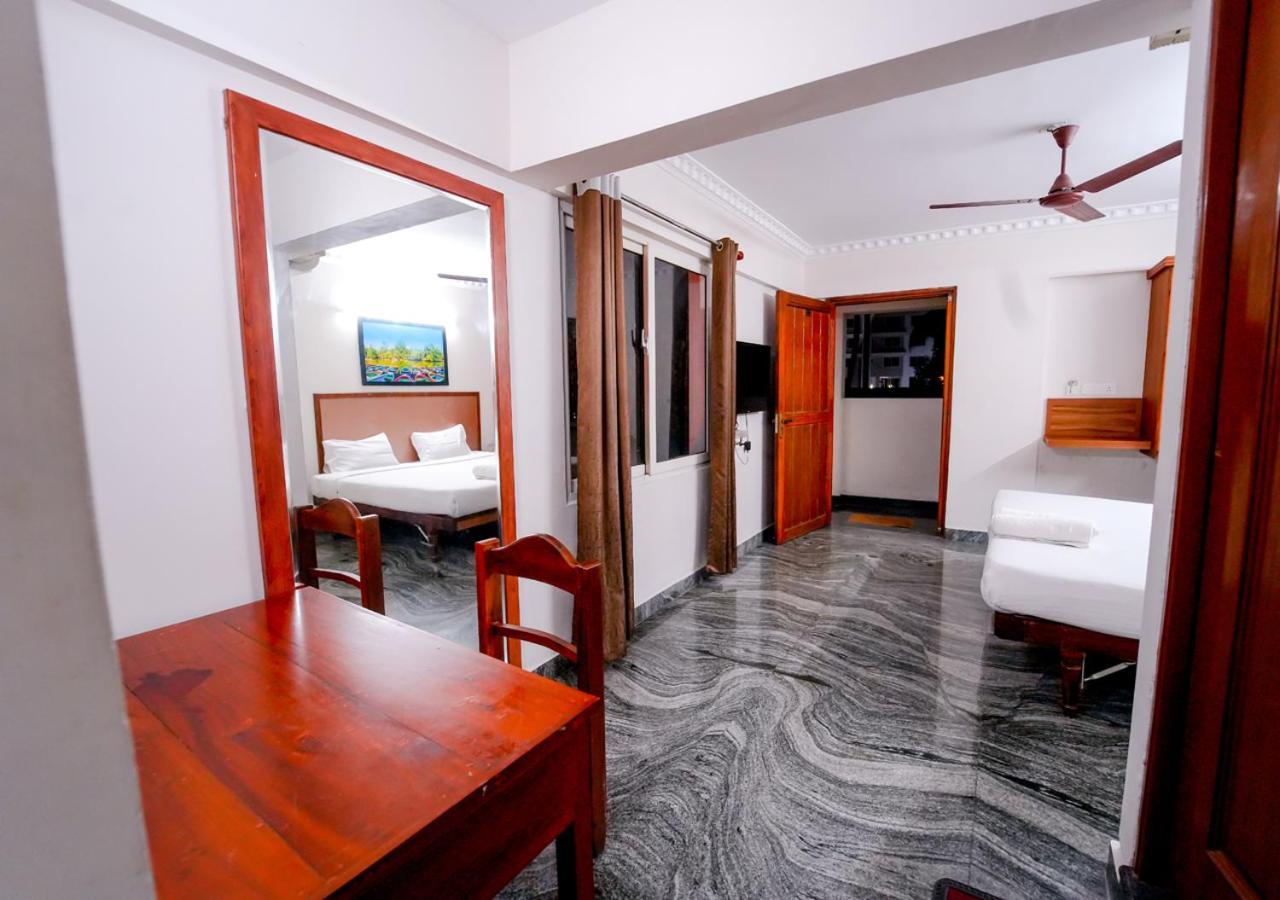 Luxe Vue - Premium Hotell Thiruvananthapuram Eksteriør bilde